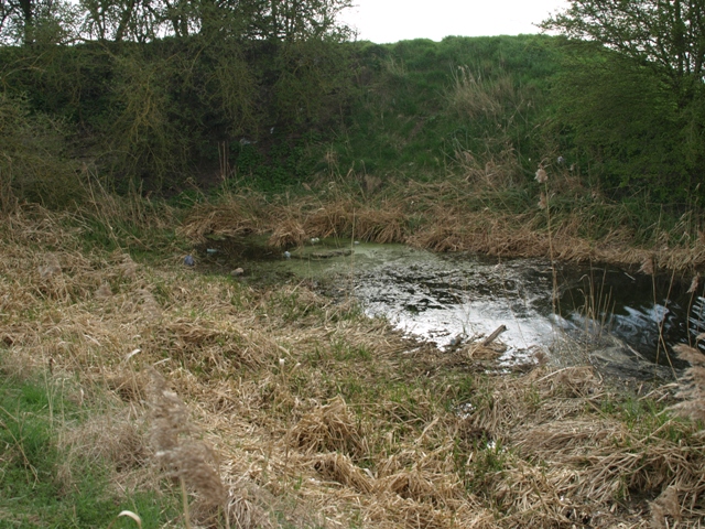 Outfall into MLMD, Apr 2012